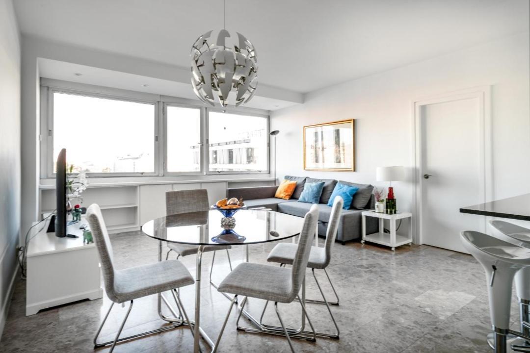 شقة Urbantec Realty - Plaza De Colon مدريد المظهر الخارجي الصورة