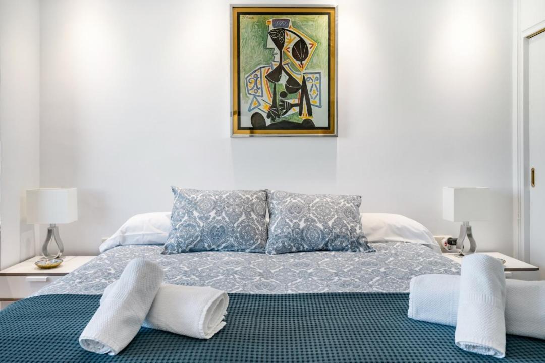 شقة Urbantec Realty - Plaza De Colon مدريد المظهر الخارجي الصورة